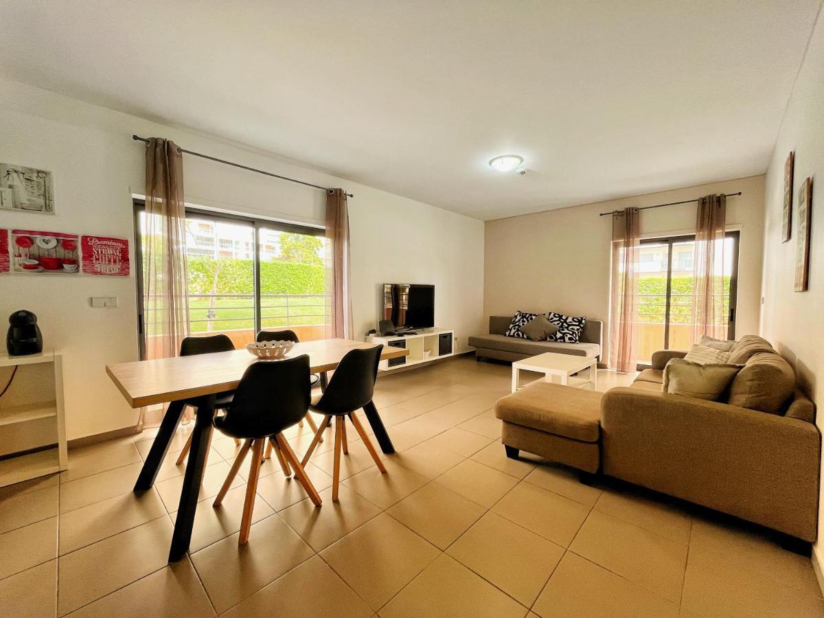 Awesome Apartment In Praia Da Rocha Portimao Luaran gambar