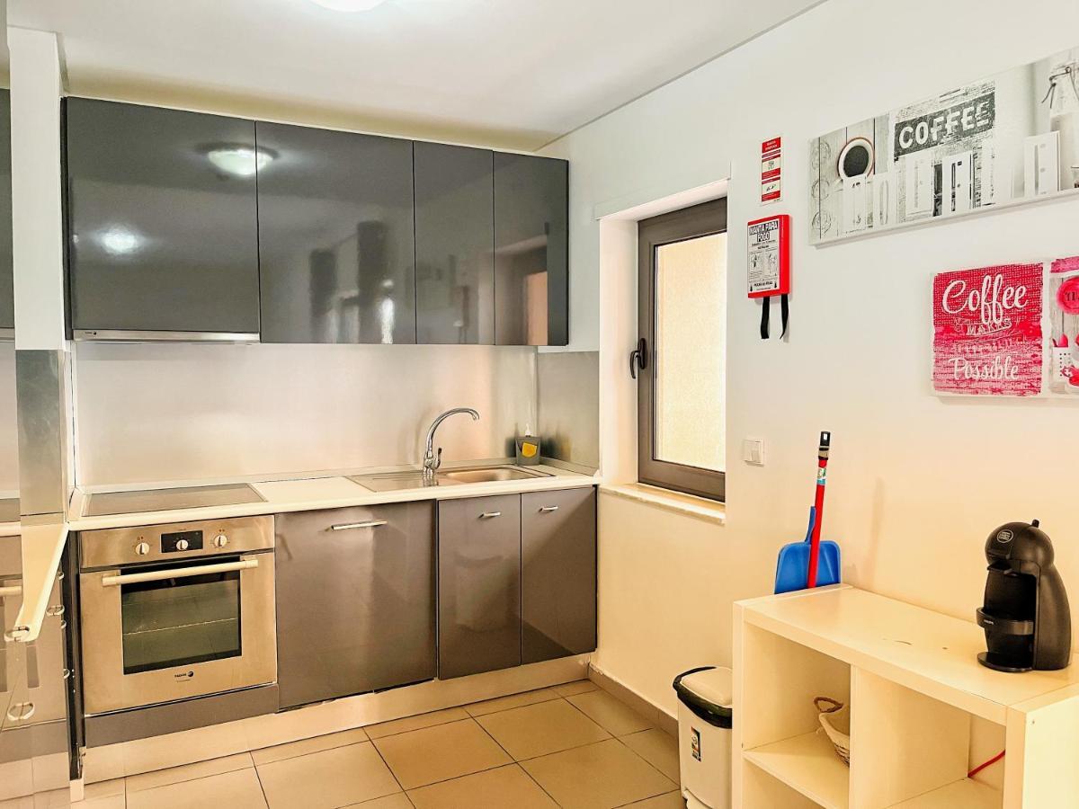 Awesome Apartment In Praia Da Rocha Portimao Luaran gambar