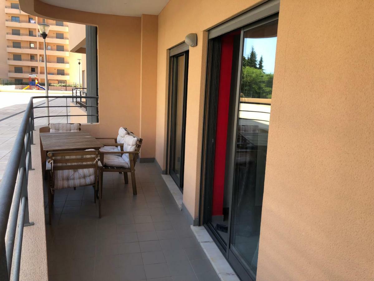 Awesome Apartment In Praia Da Rocha Portimao Luaran gambar